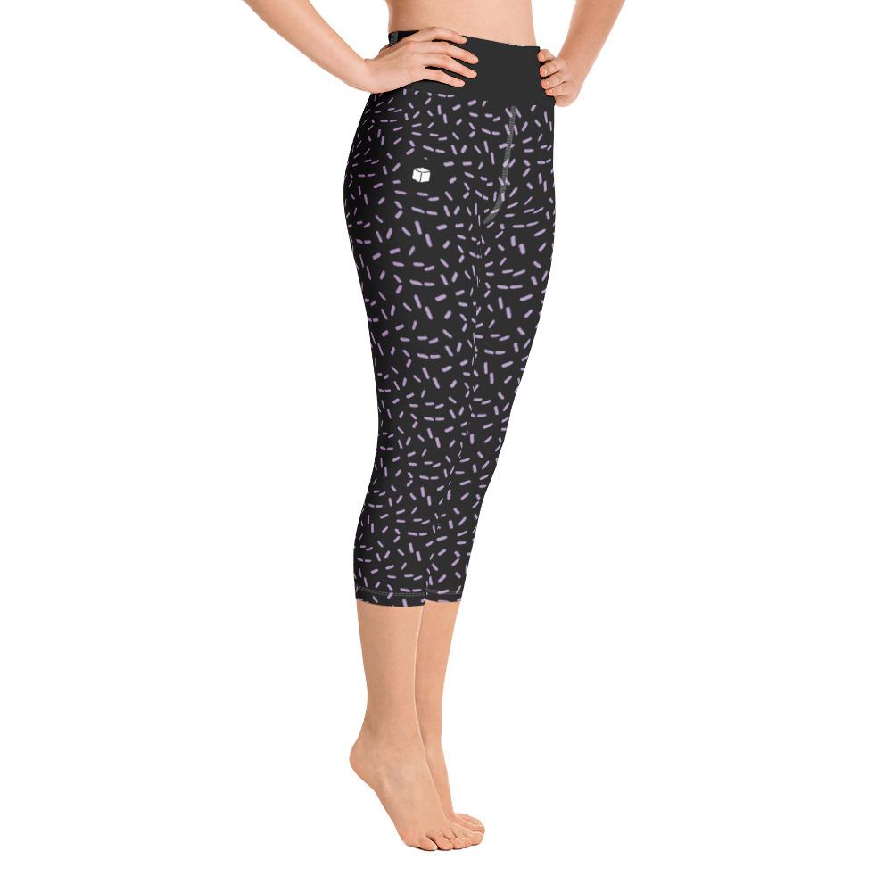 Confetti Pattern Capri Yoga Leggings, S